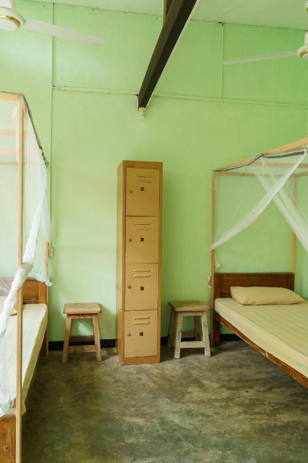 Little Bay Arugam Bay Hostel Kültér fotó